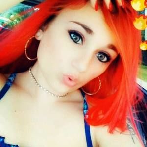 Meet your Posher, Carley